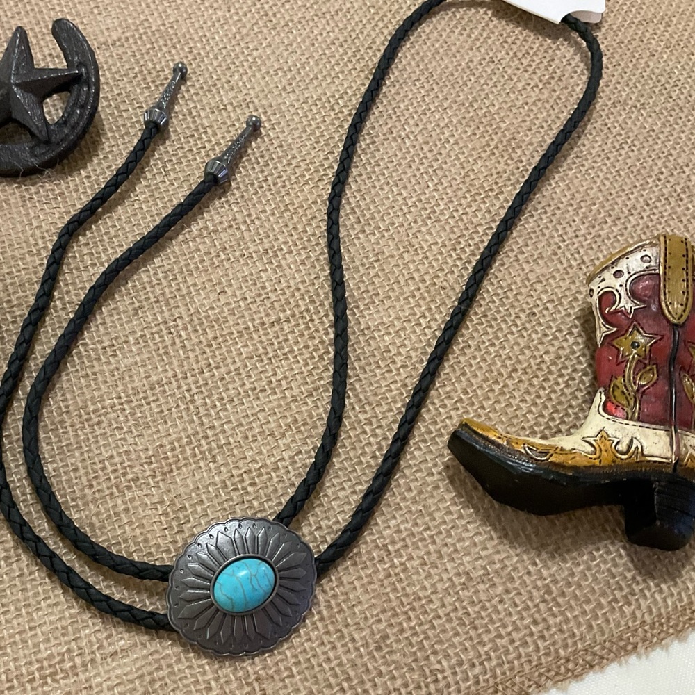 BOLO NECKTIE WESTERN